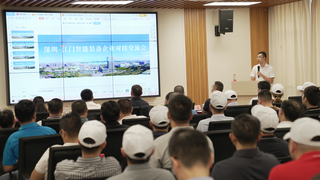 ���ľ������������������������������Ÿ߶�װ����ҵ���н�����ʢ���ݰ�